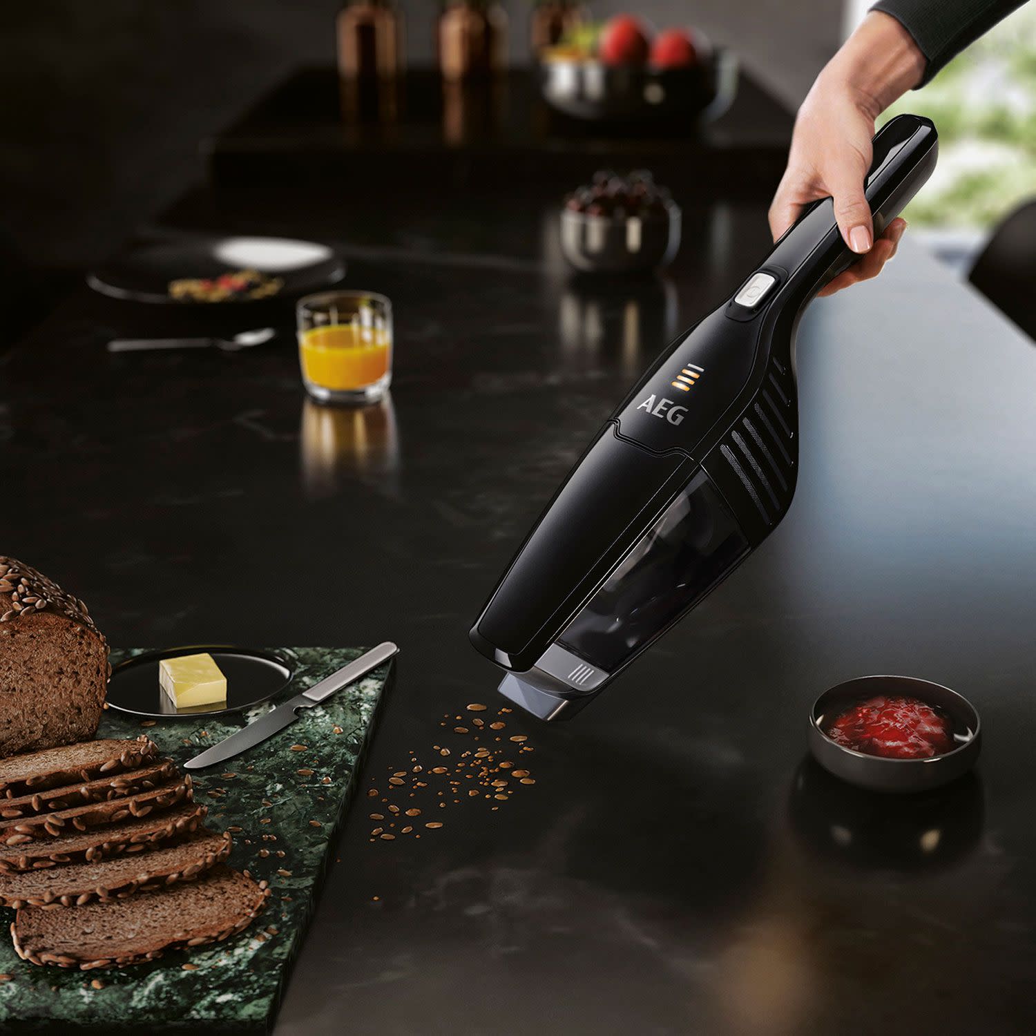 Εικόνα 4 του AEG Σκούπα Stick Επαναφ/μενη CX7-1-30EB