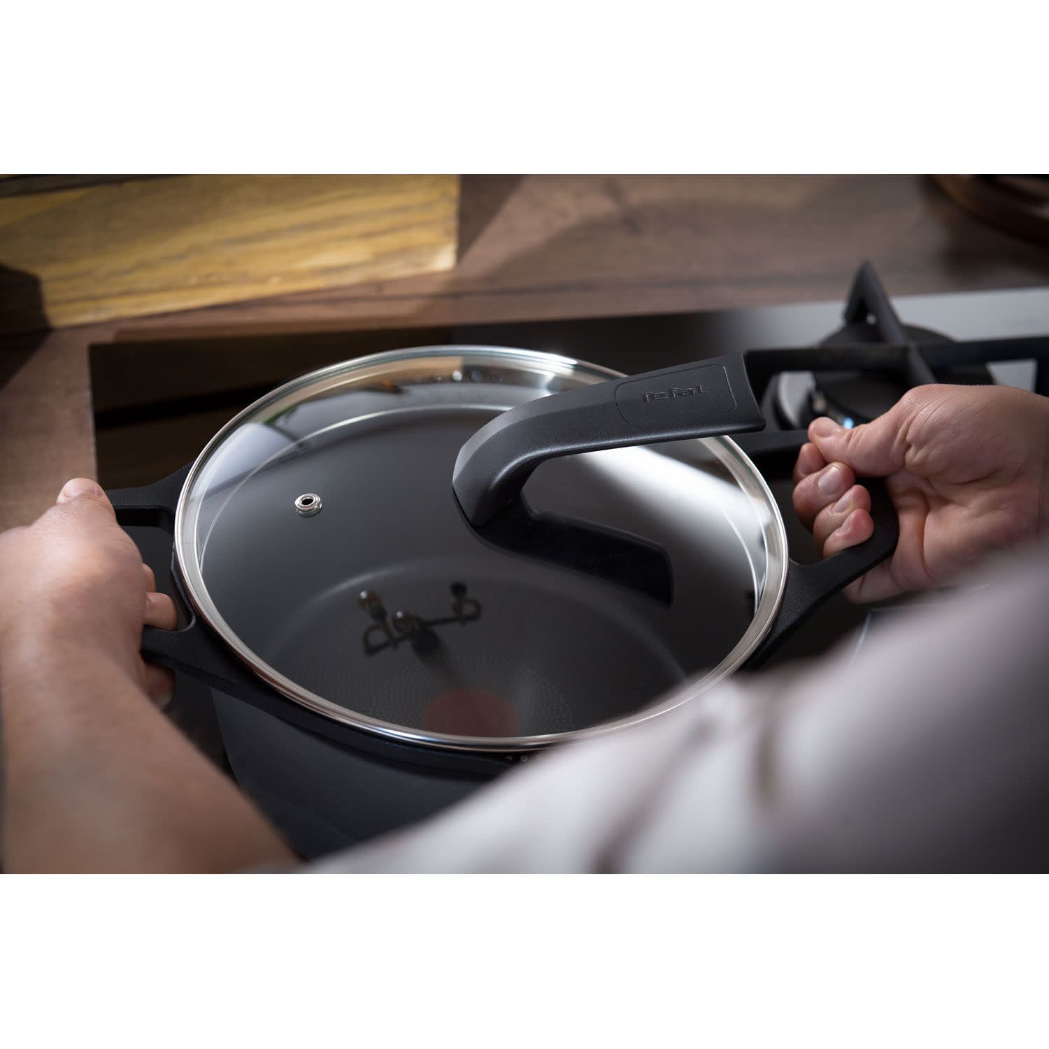 Εικόνα 6 του Tefal Robusto Βαθύ Τηγάνι 28 cm & Καπάκι