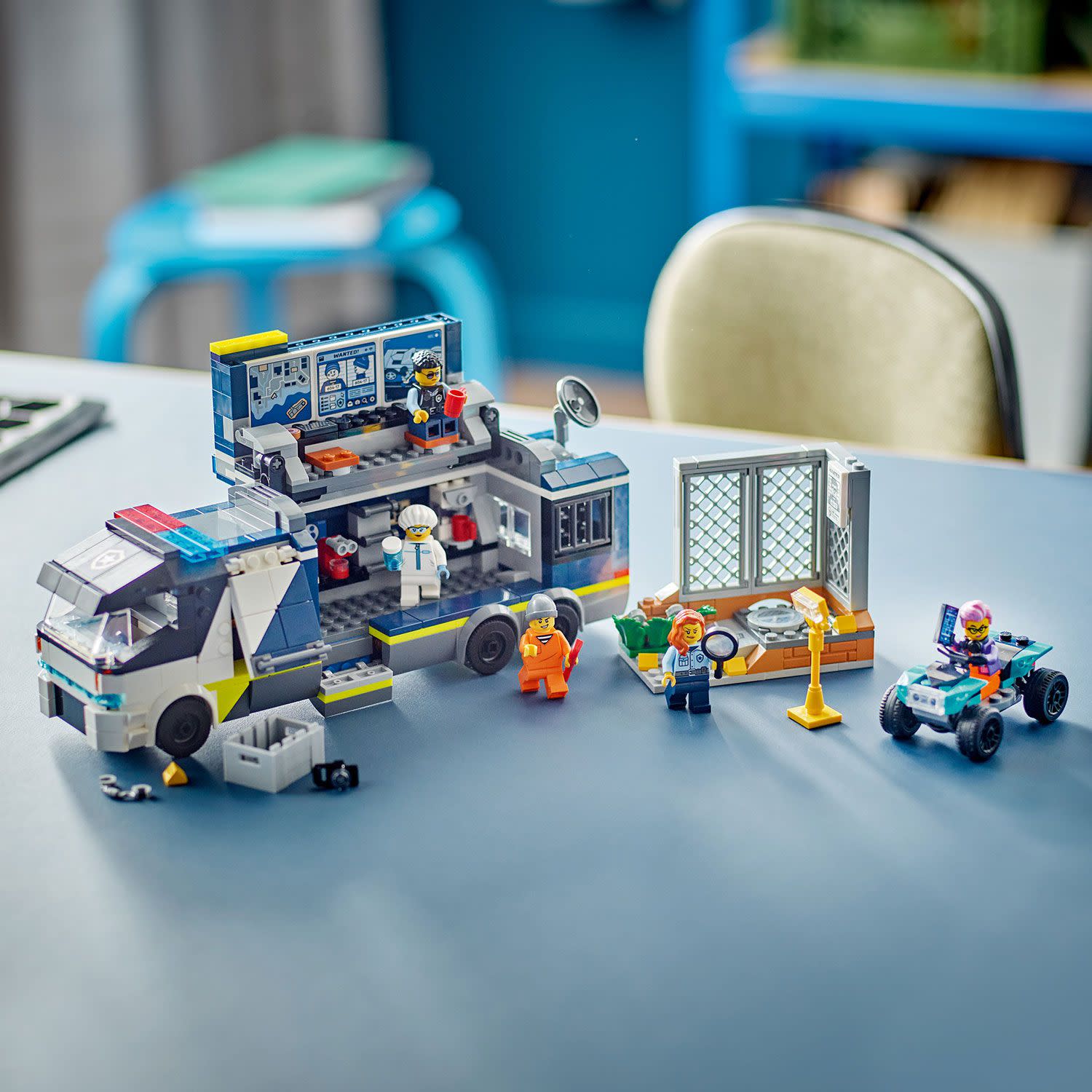 Εικόνα 4 του LEGO Police Mobile Crime Lab Truck 60418