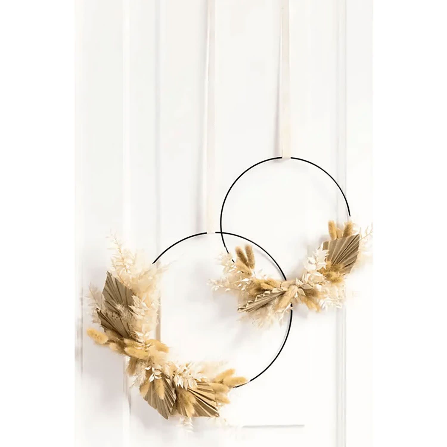 Εικόνα 2 του Folia Στεφάνια Χειροτεχνίας Μεταλλικά Μαύρα 2τεμ.