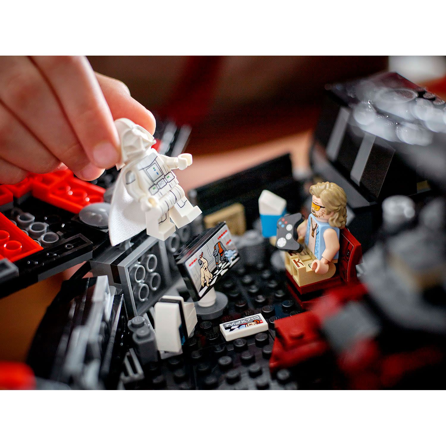 Εικόνα 10 του LEGO The Dark Falcon 75389