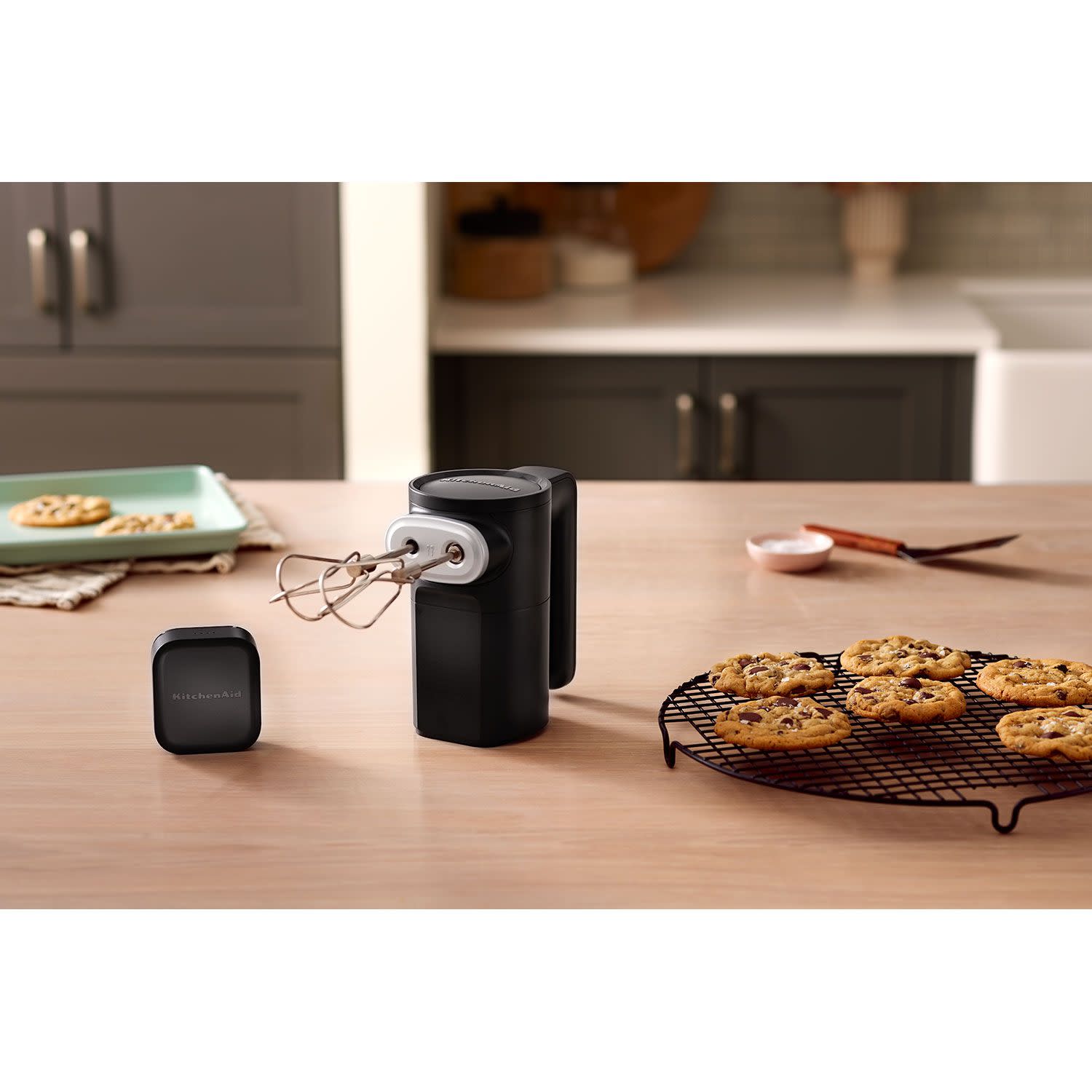 Κάνε κλικ για να δεις την εικόνα 8 του KitchenAid Μίξερ Χειρός Cordless 5KHMR762BM Με Μπαταρία