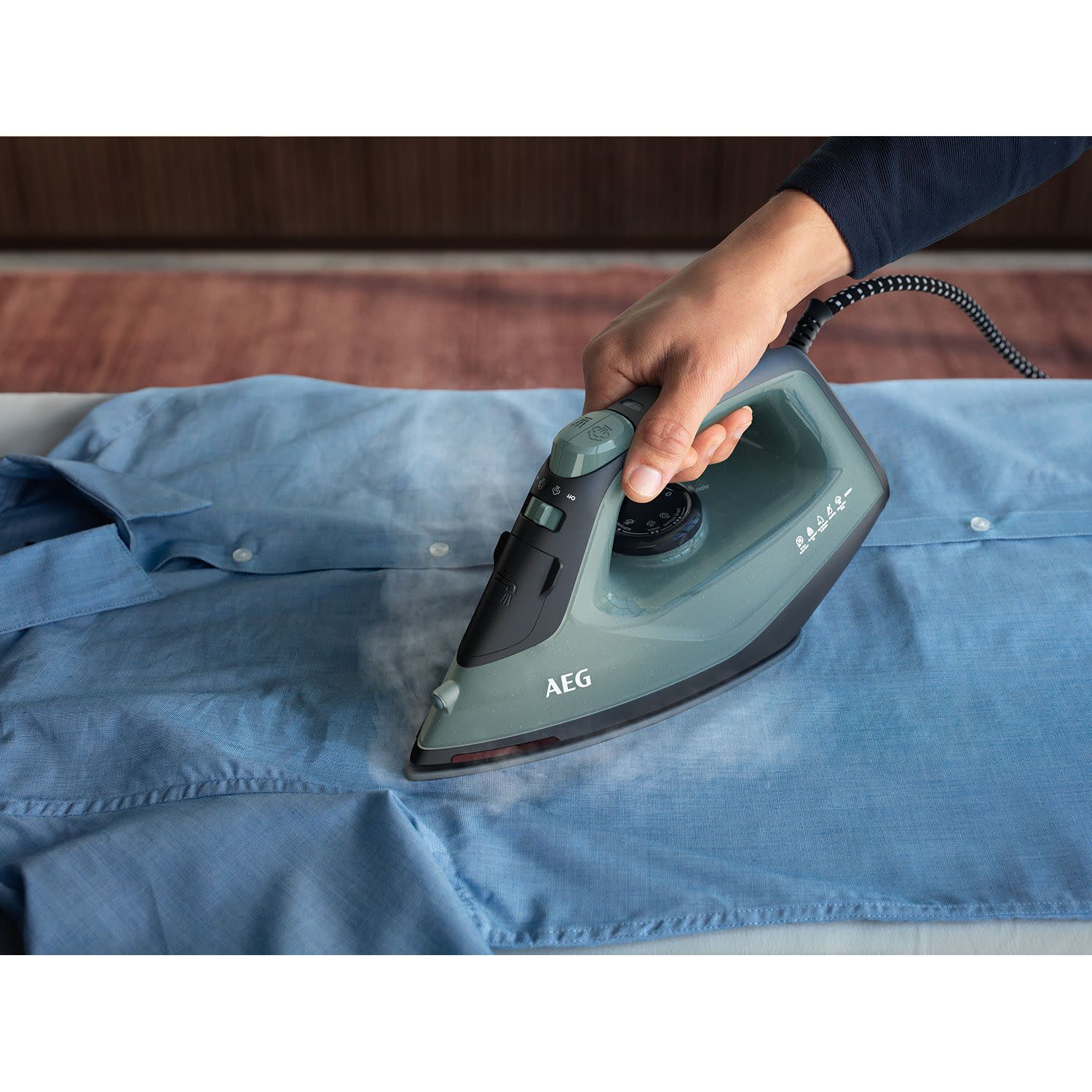 Εικόνα 3 του AEG Σίδερο Ατμού SI5-2-6OG