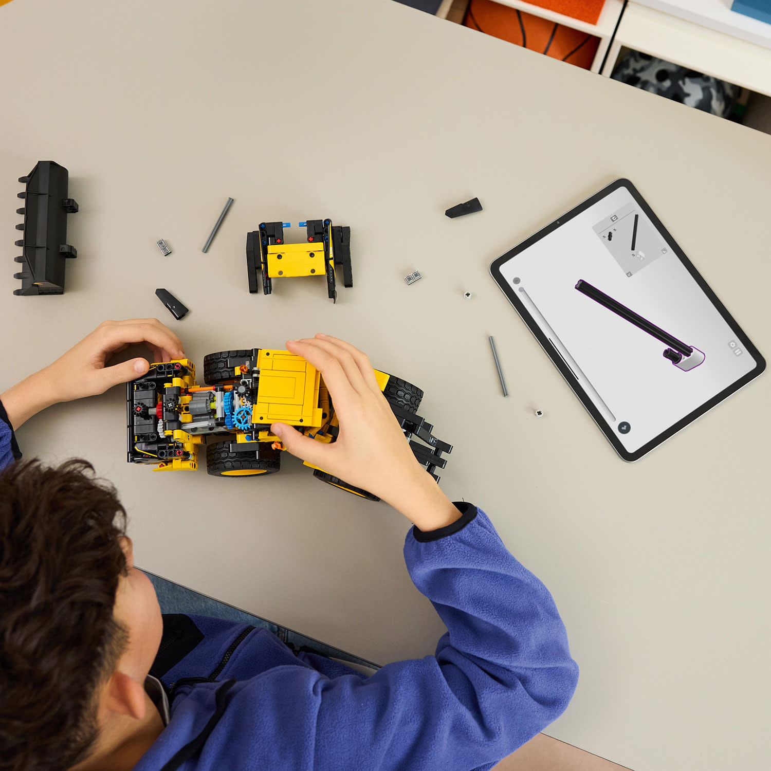Εικόνα 4 του LEGO 42209 Volvo L120 Electric Wheel Loader