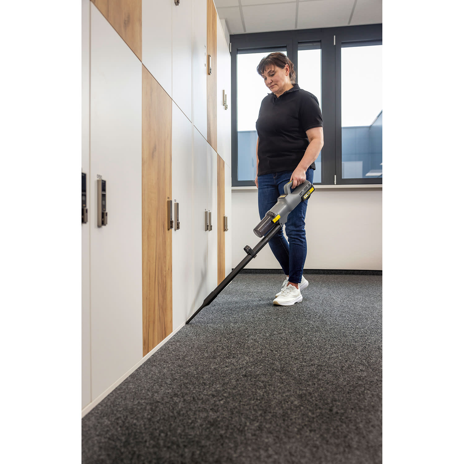 Κάνε κλικ για να δεις την εικόνα 5 του Karcher Σκούπα Stick Επαναφ/μενη LVS 1/1 Bp & Starter kit 18/50