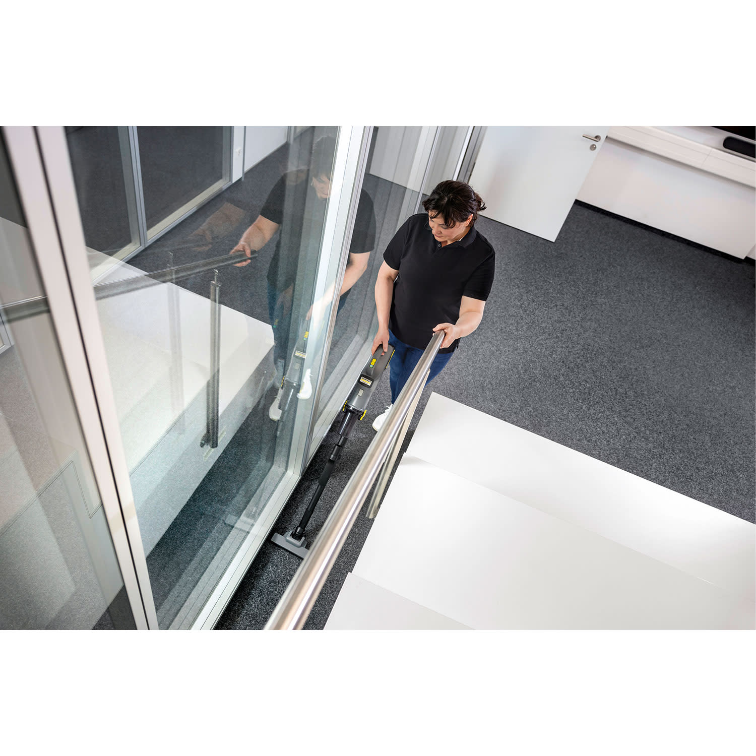 Κάνε κλικ για να δεις την εικόνα 6 του Karcher Σκούπα Stick Επαναφ/μενη LVS 1/1 Bp & Starter kit 18/50