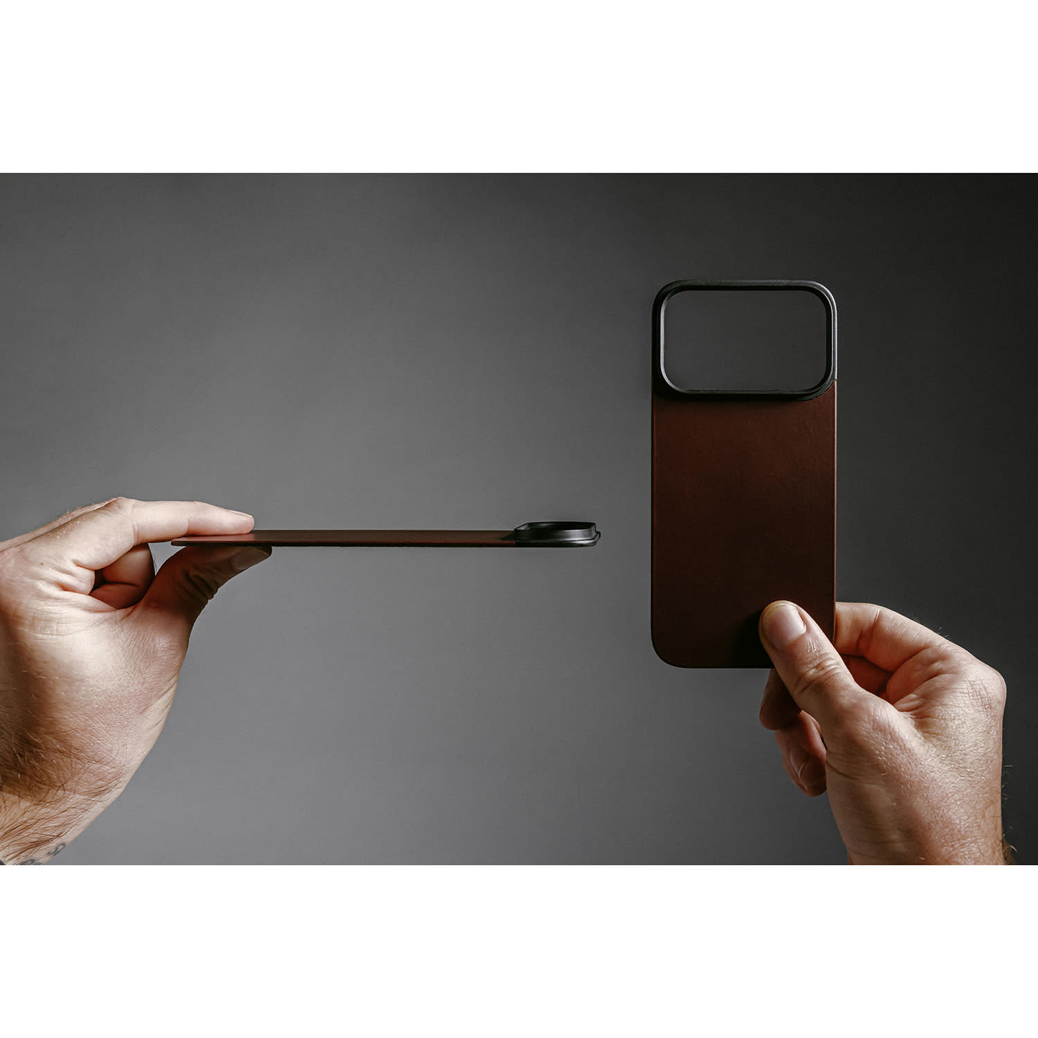 Εικόνα 10 του Nomad iPhone 17 Pro Rustic Brown Horw MagSafe