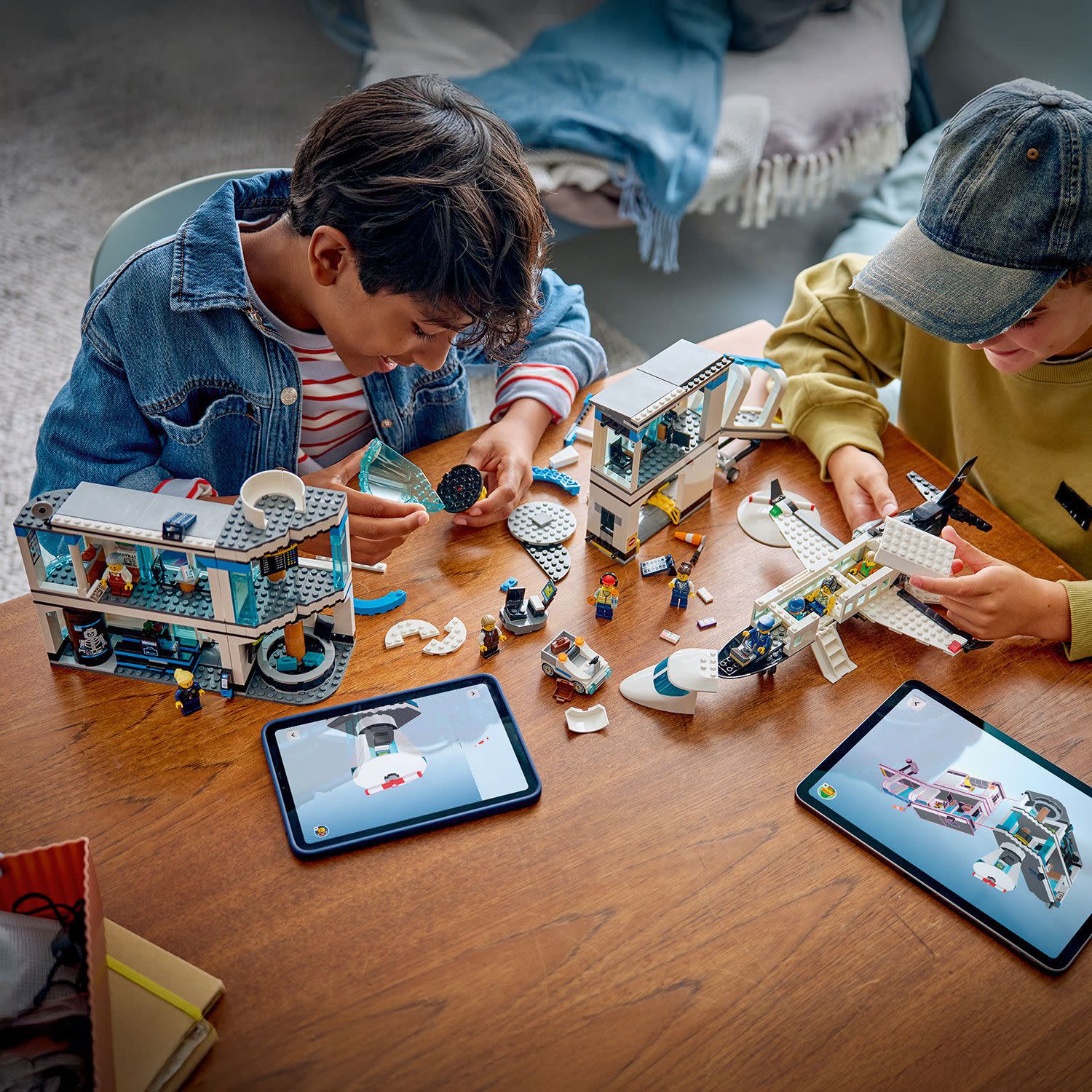 Εικόνα 3 του LEGO  City Αεροδρόμιο με Αεροπλάνο 60502