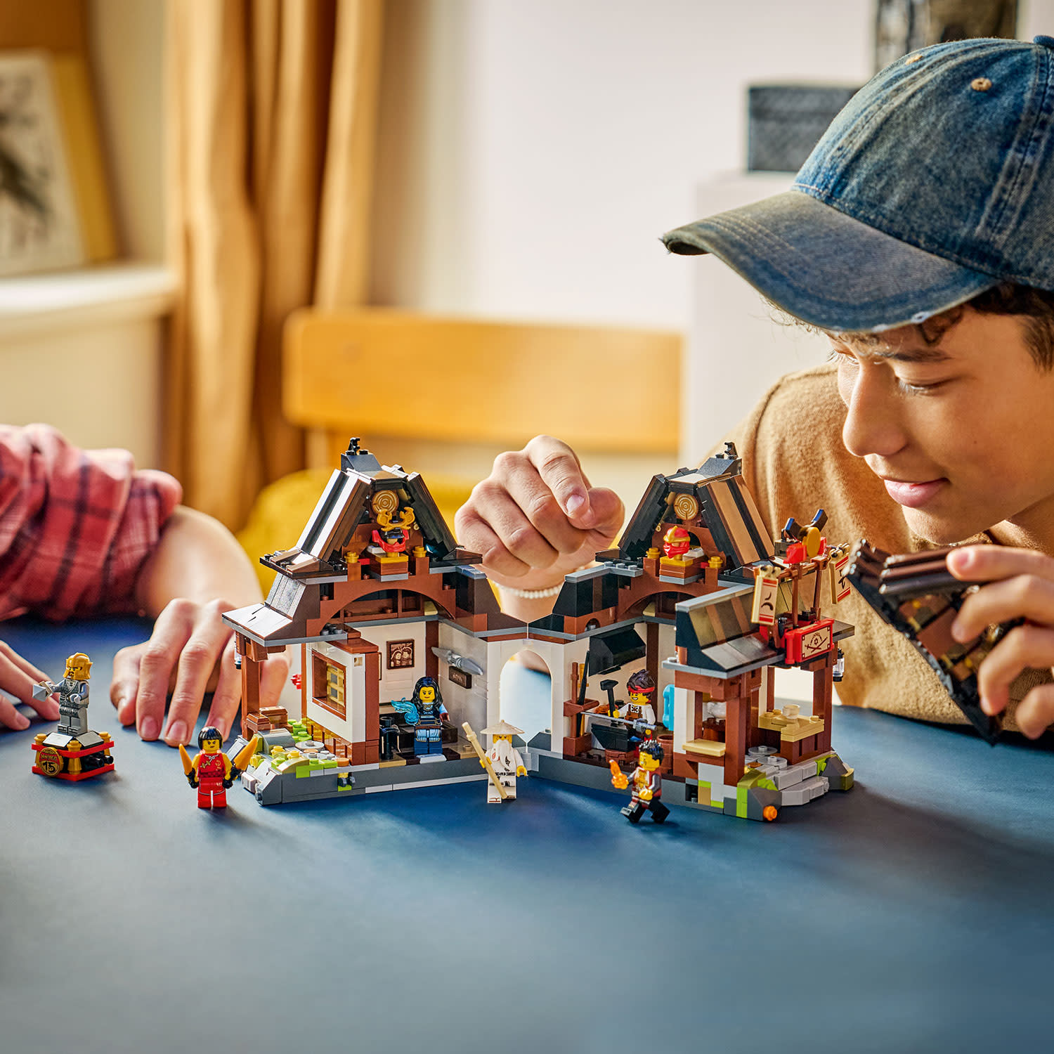 Εικόνα 4 του LEGO 71858 Four Weapons Blacksmith 15Th Anniversary