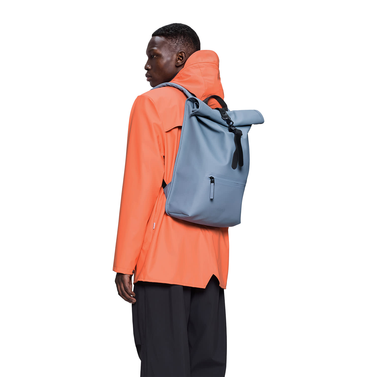 Κάνε κλικ για να δεις την εικόνα 4 του Rains Rolltop Rucksack W3 Blue Dusk