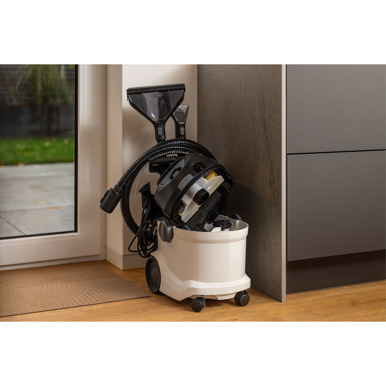 Κάνε κλικ για να δεις την εικόνα 3 του Karcher Πλυντική Σκούπα SE 5 Upholstery