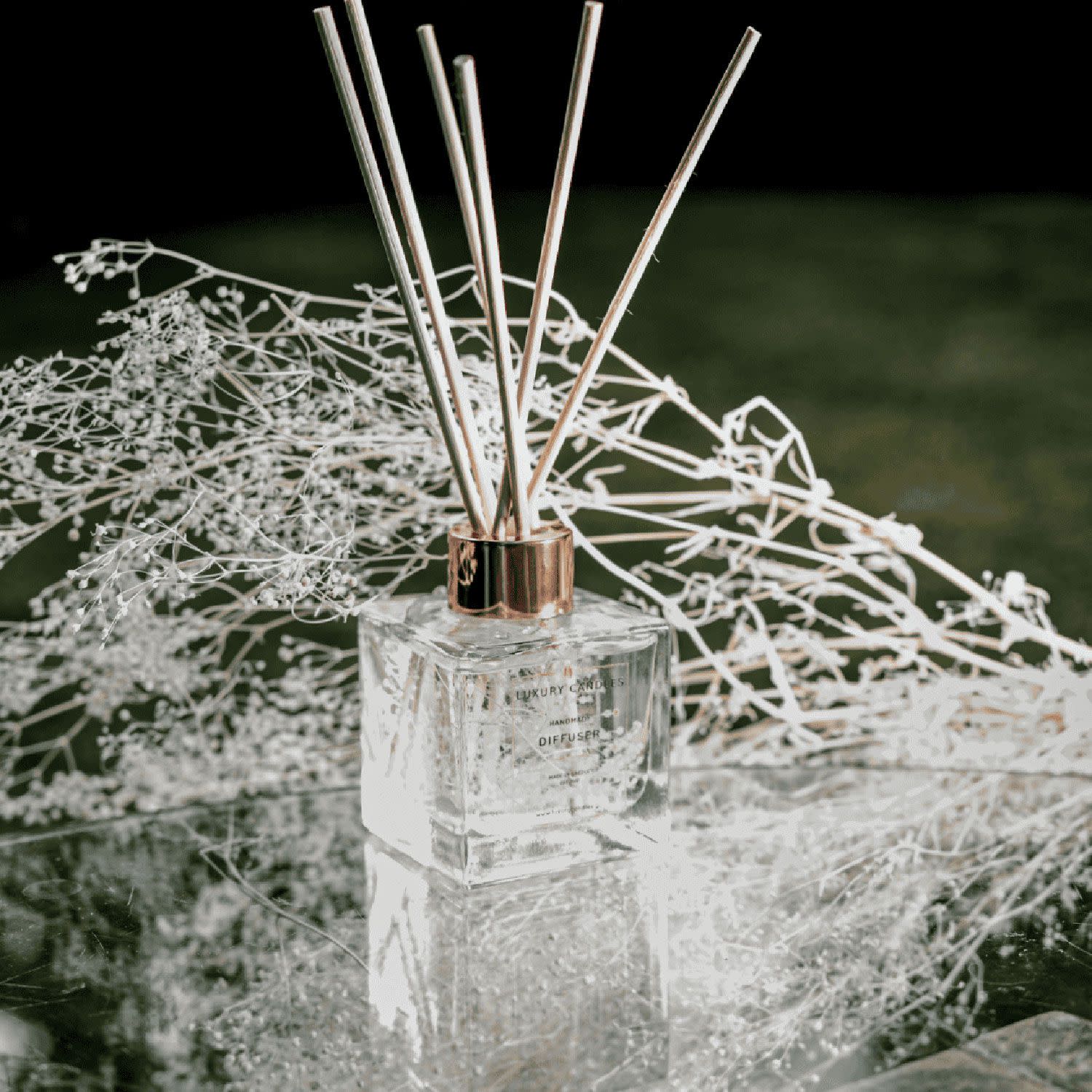 Luxury Candles Αρωματικό Χώρου Λευκή Γκίσα