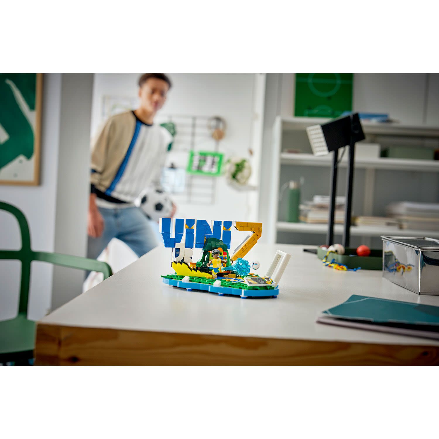 Εικόνα 3 του LEGO Editions Vini Jr. Οι Καλύτερες Ποδοσφαιρικές Στιγμές 43027