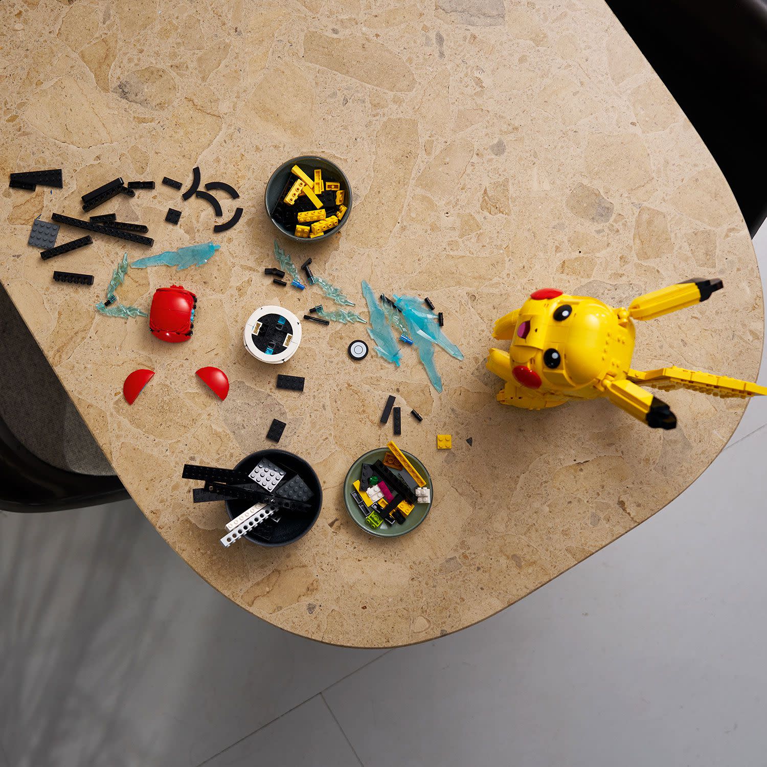 Εικόνα 4 του LEGO Pokémon™ Πίκατσου και Πόκεμπολ 72152