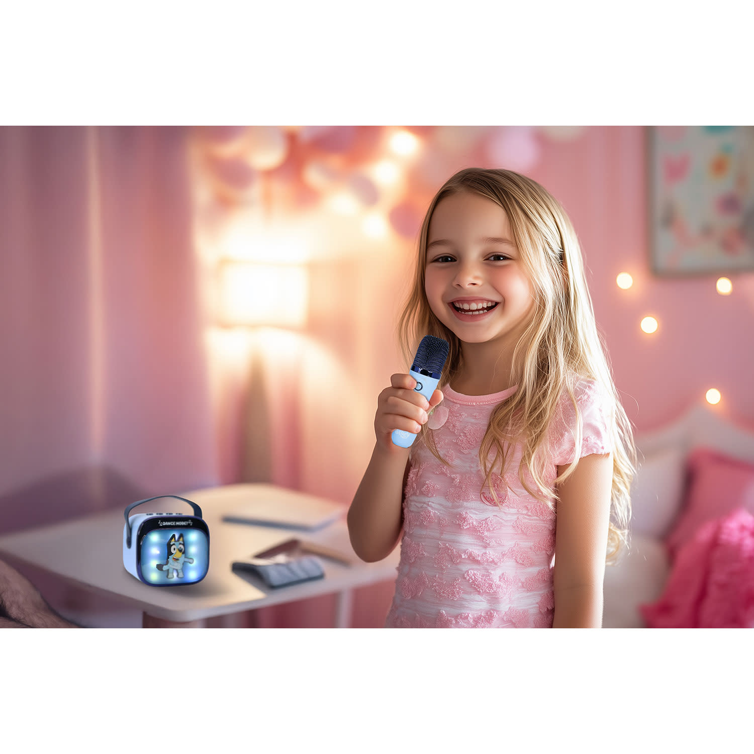 Εικόνα 3 του OTL LED Light Up Wireless Karaoke  Bluey