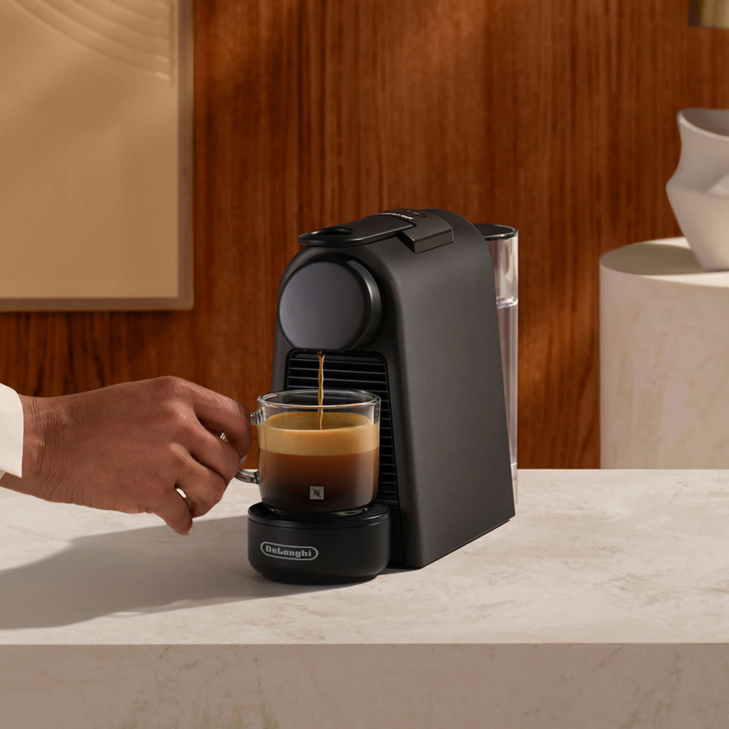Κάνε κλικ για να δεις την εικόνα 7 του Delonghi Καφετιέρα Espresso Με κάψουλα EN85.BKMT Essenza Mini Black Matte