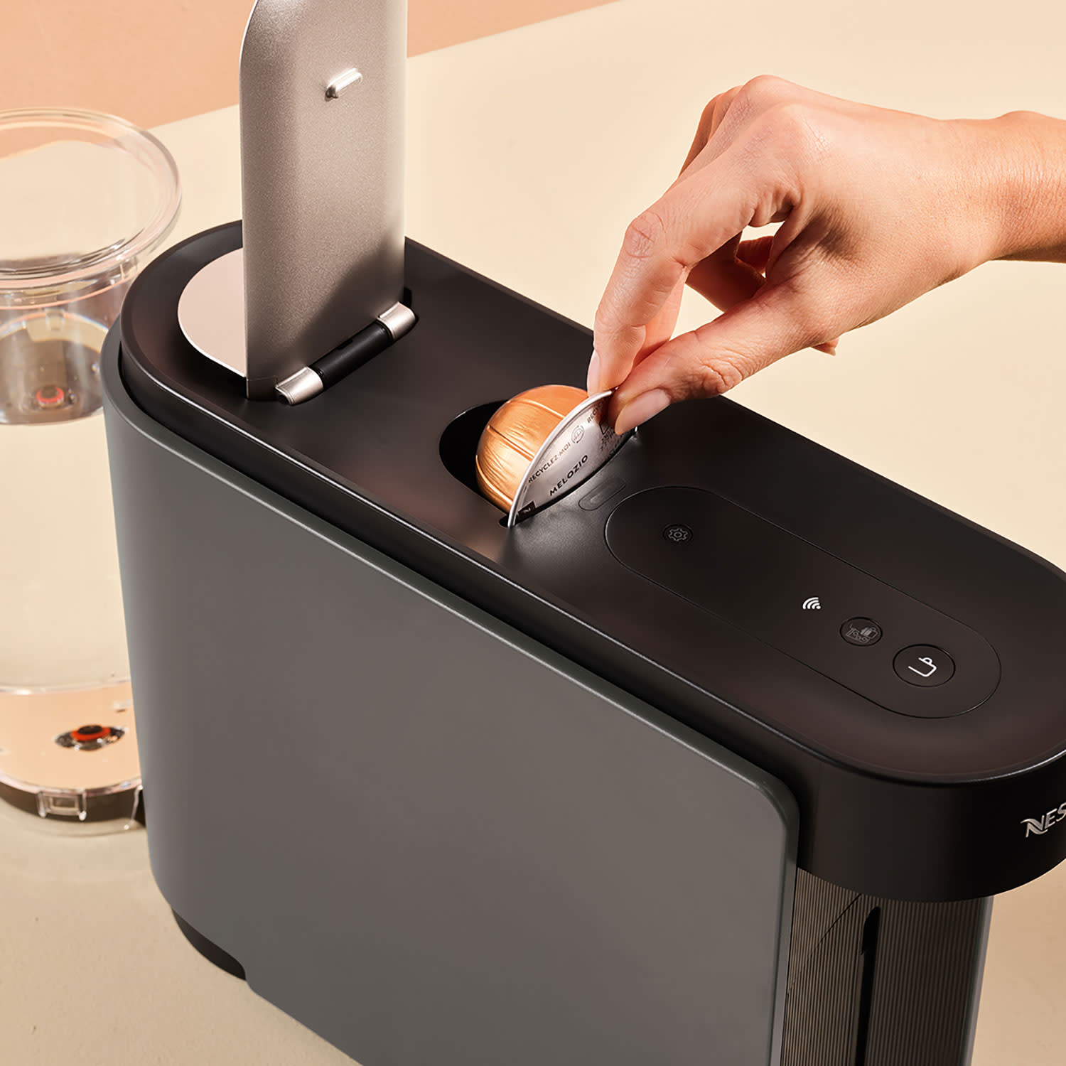 Κάνε κλικ για να δεις την εικόνα 10 του Delonghi Καφετιέρα Espresso Με κάψουλα ENV200.GYAE Vertuo Up Anthracite & Aeroccino
