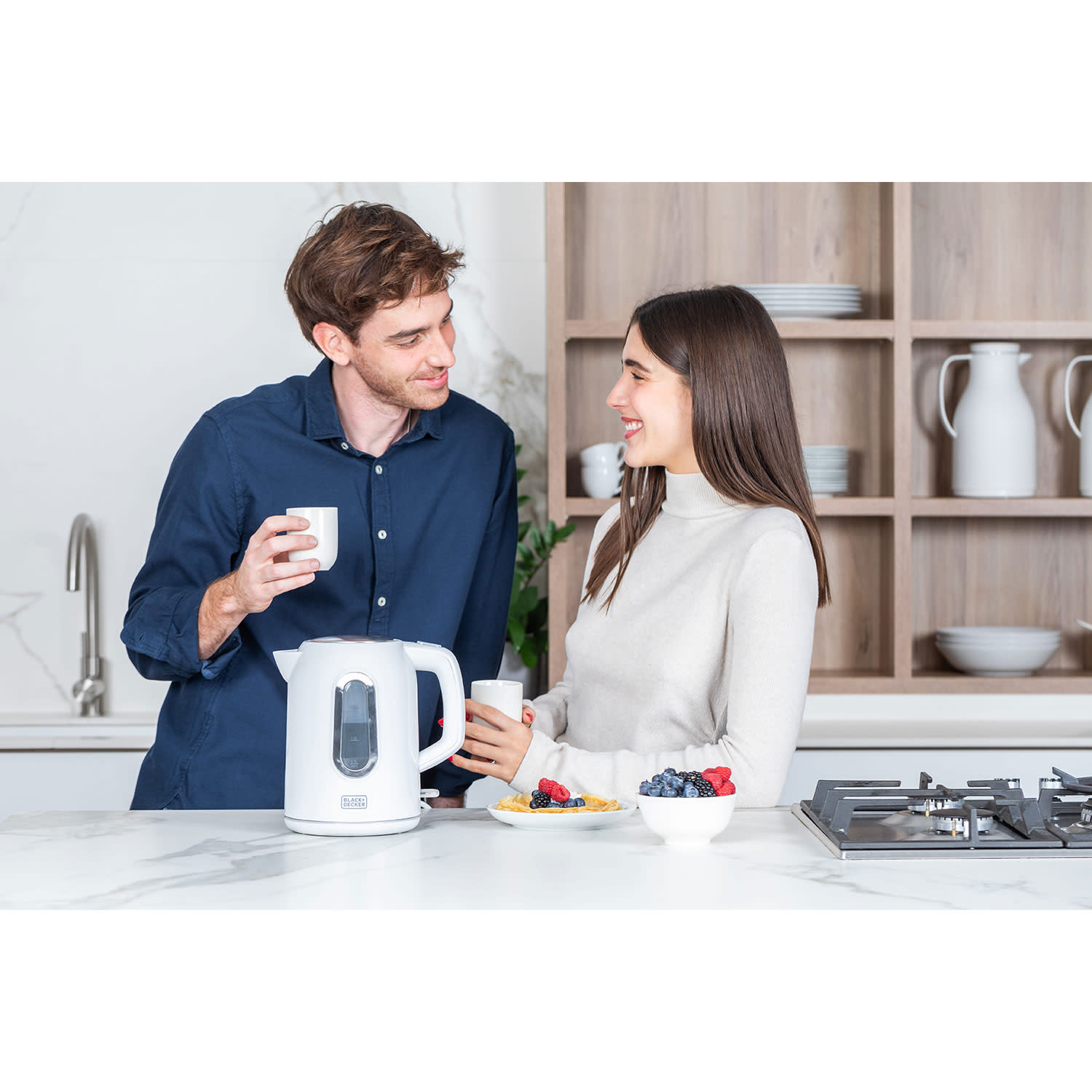 Κάνε κλικ για να δεις την εικόνα 10 του Black & Decker Βραστήρας ES9580080B 1,70 Lt