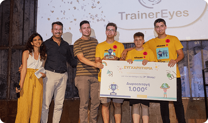 Plaisiobots Trainer Eyes team