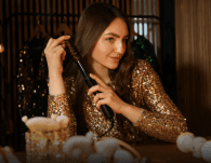 Επαγγελματικό ψαλίδι μαλλιών για μπούκλες. Εύκολο και εντυπωσιακό styling.