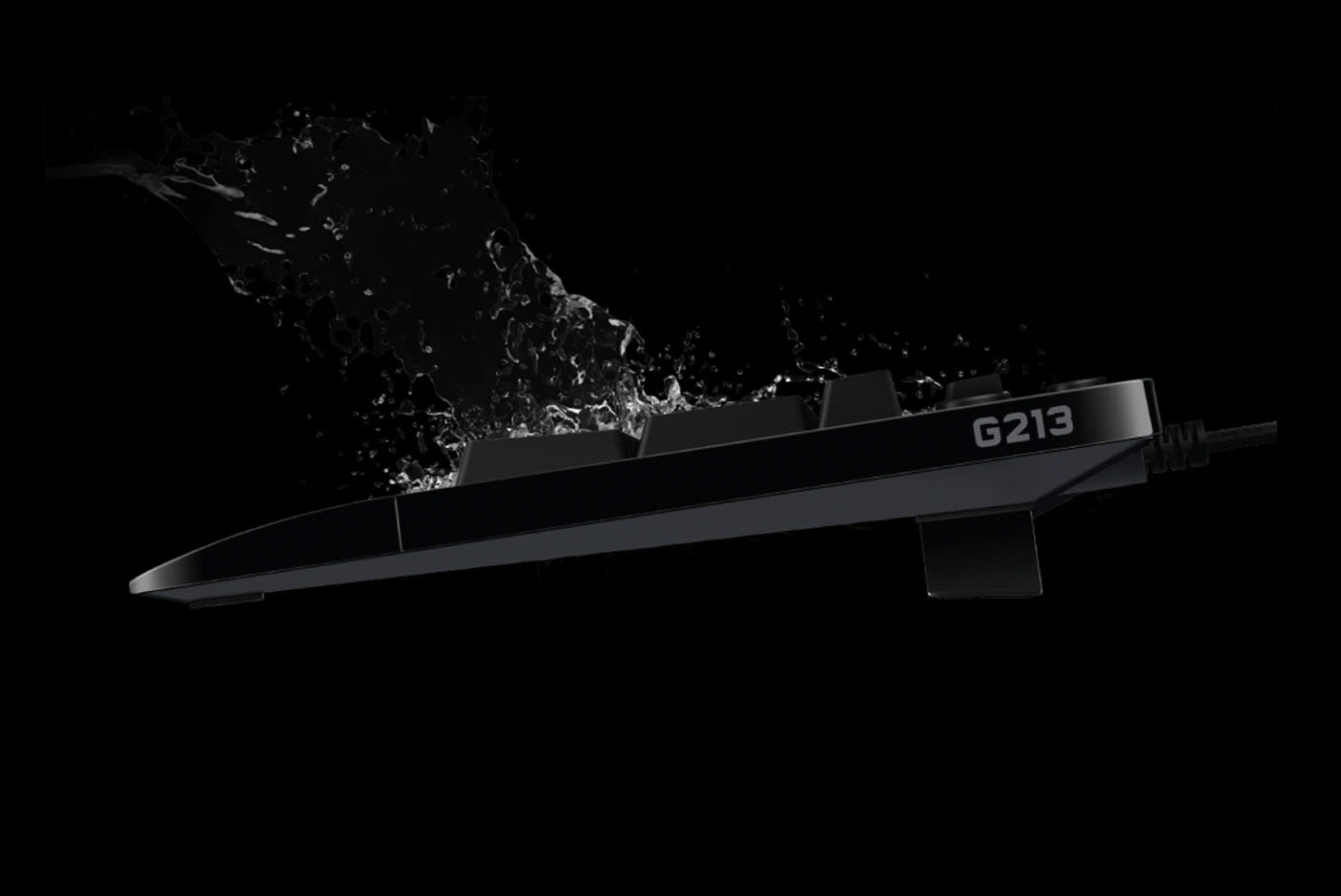 2705079-Tile-3-logitech-G213-durable