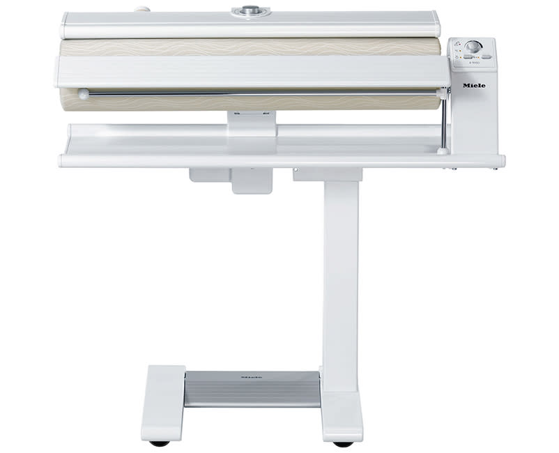 Miele Σιδερωτήριο B 995 D