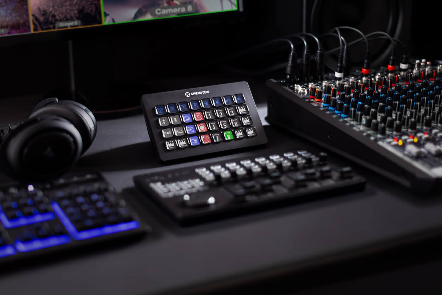 3292657-Tile-2-000000