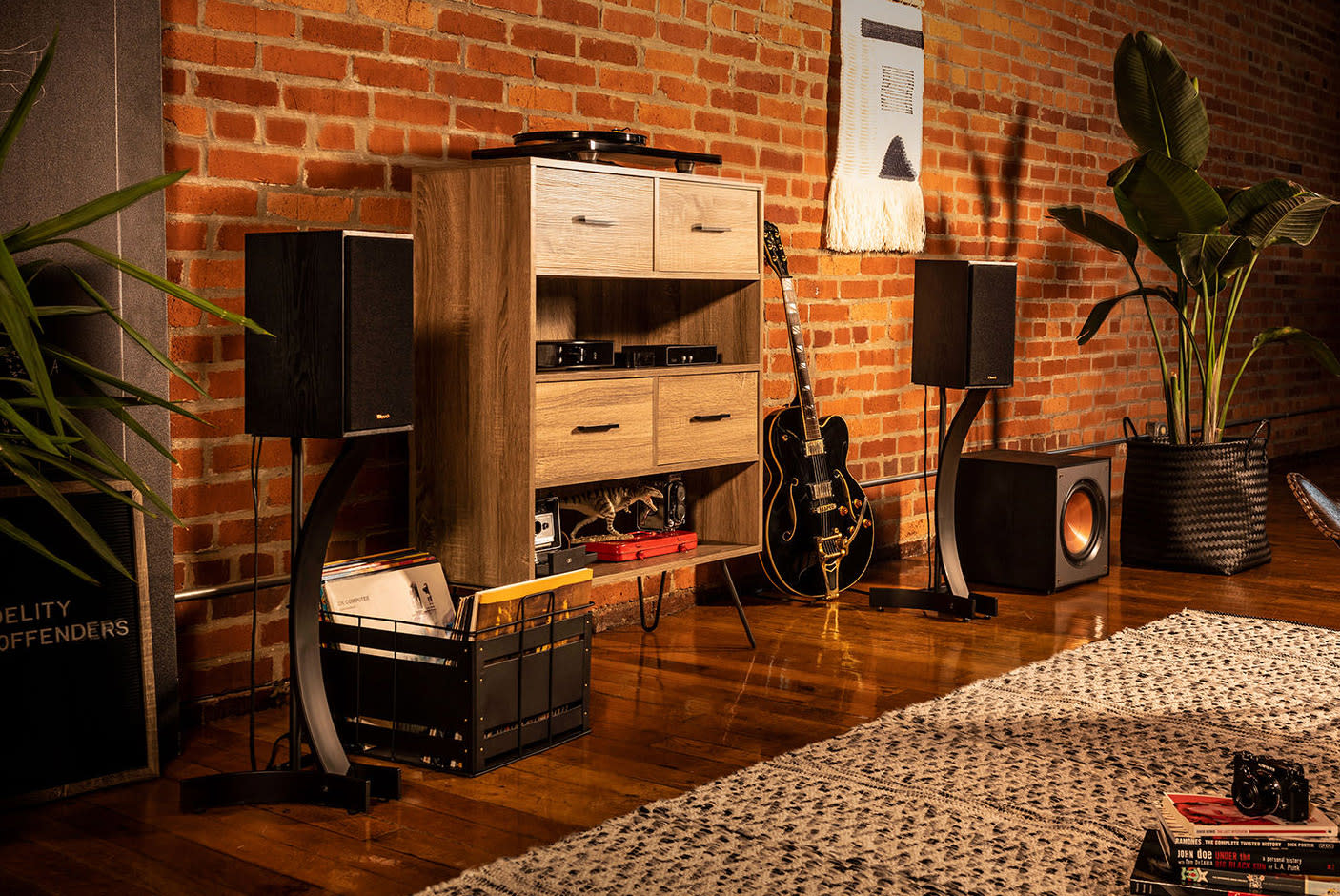 3292959-Tile-4-R-41M-Design-000000