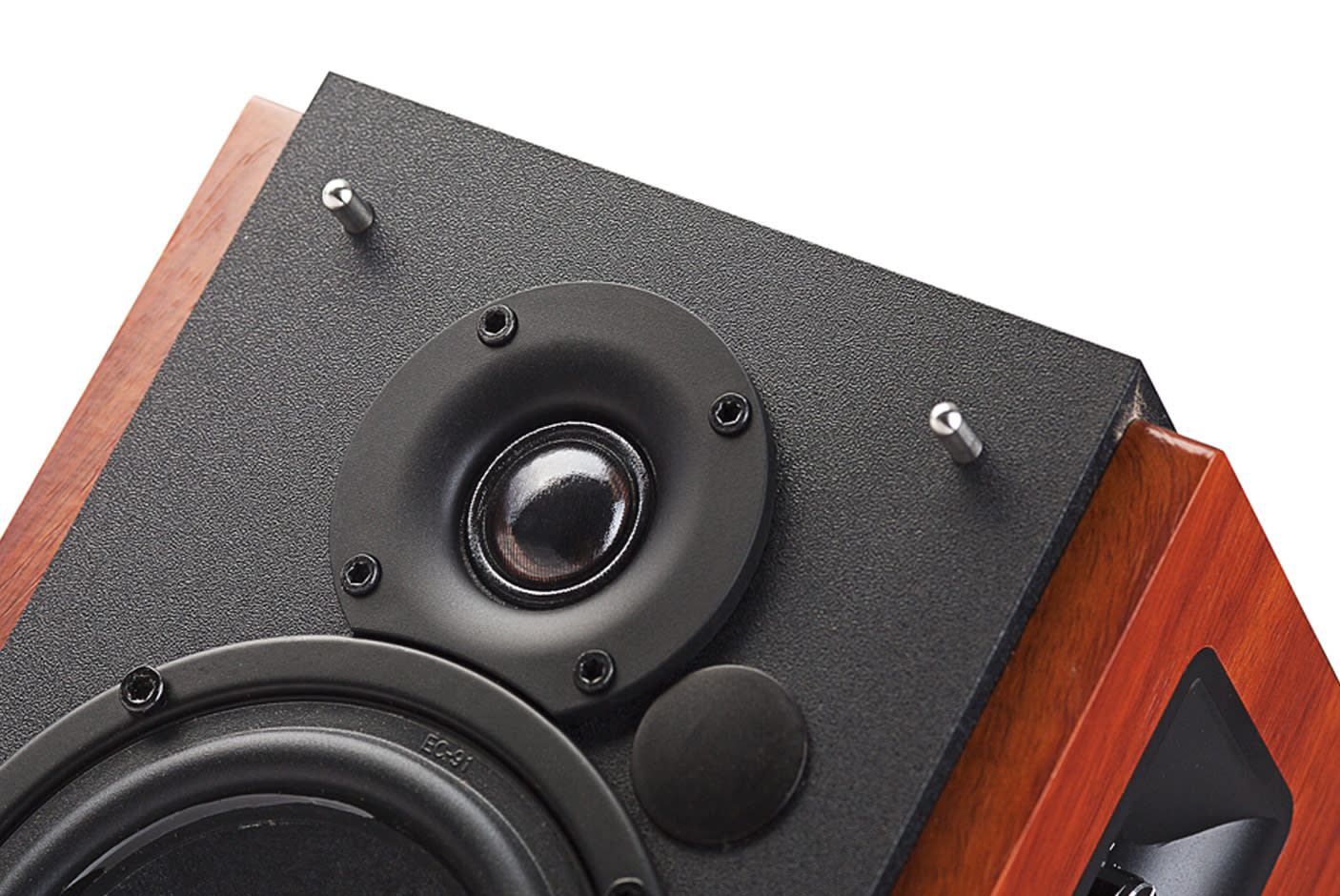 3339165-Tile-3-Bass-Reflex-7e5350