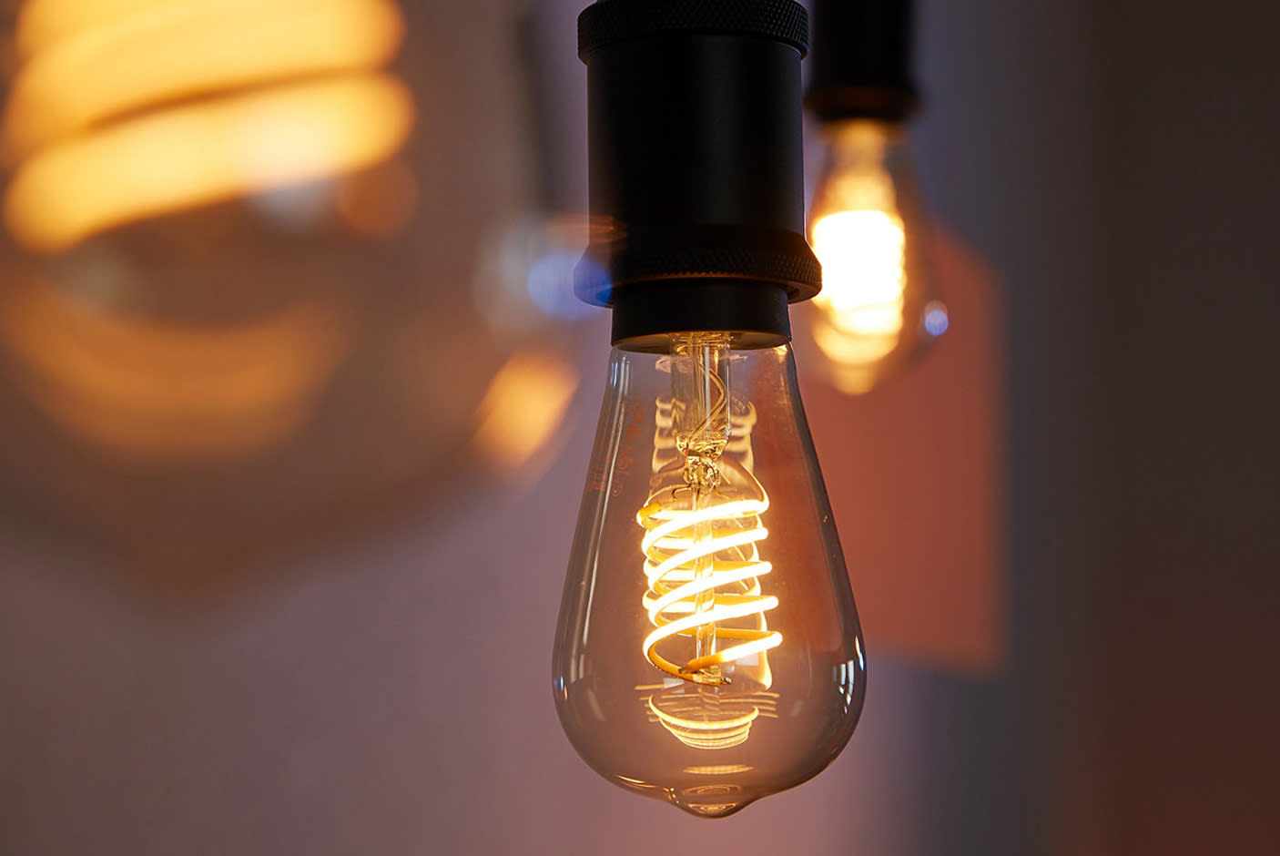 3367215-Tile-3-warm-white