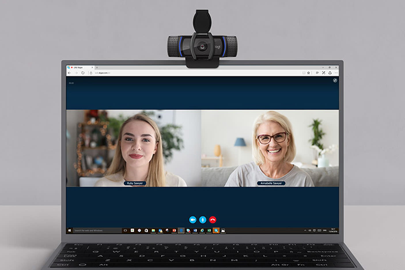 3437124-Tile-4-C920S-Stereo