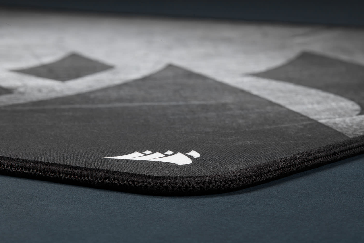 3552217-Tile-5-MM350-PRO-XL-Stitched-Edges