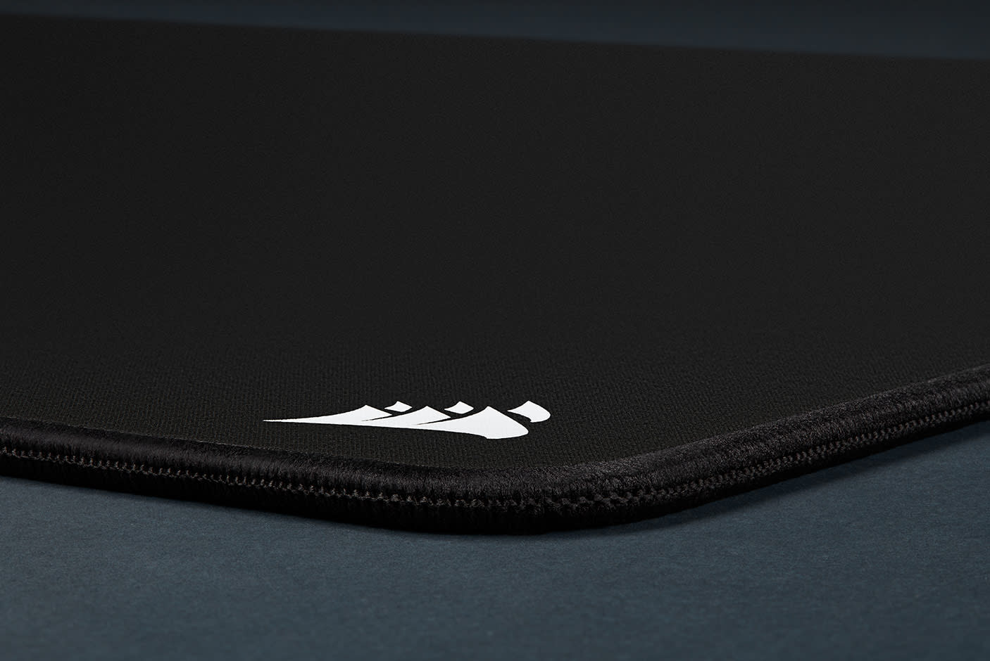 3552225-Tile-5-MM350-PRO-XL-BL-Stitched-Edges