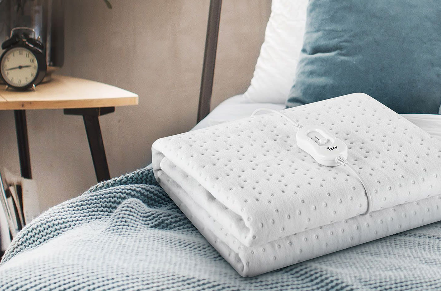 3559343-tile-03-1e1c1d