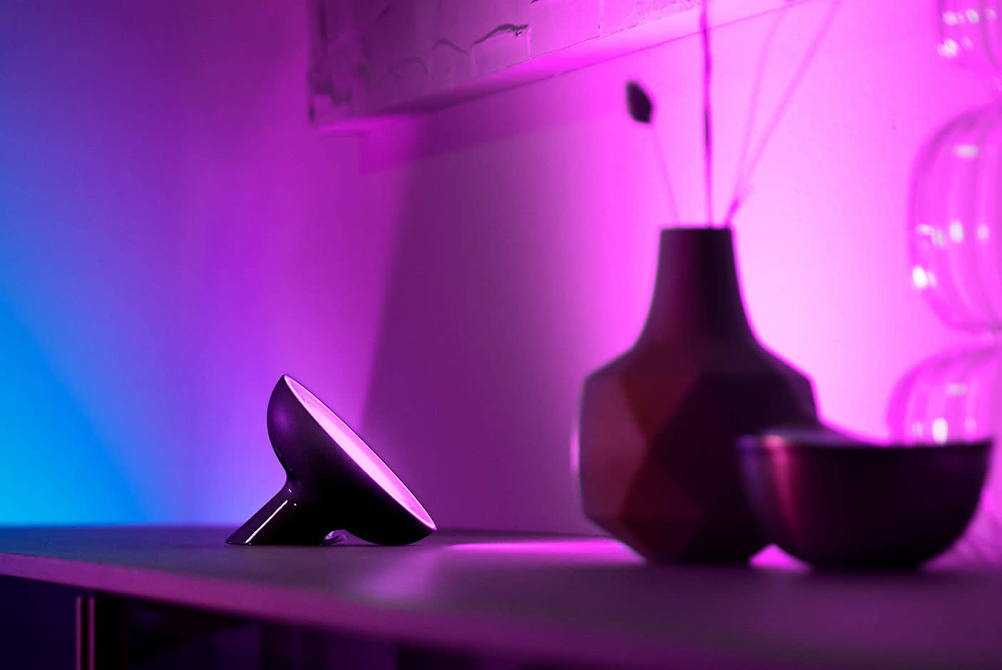 3608352-Tile-1-Philips-Hue-Bloom-Gen4-instant