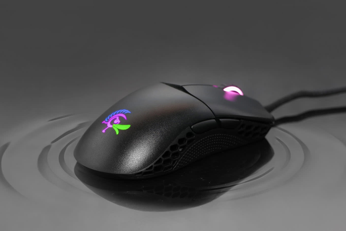 3610292-Tile-1-Ducky-Feather-weight