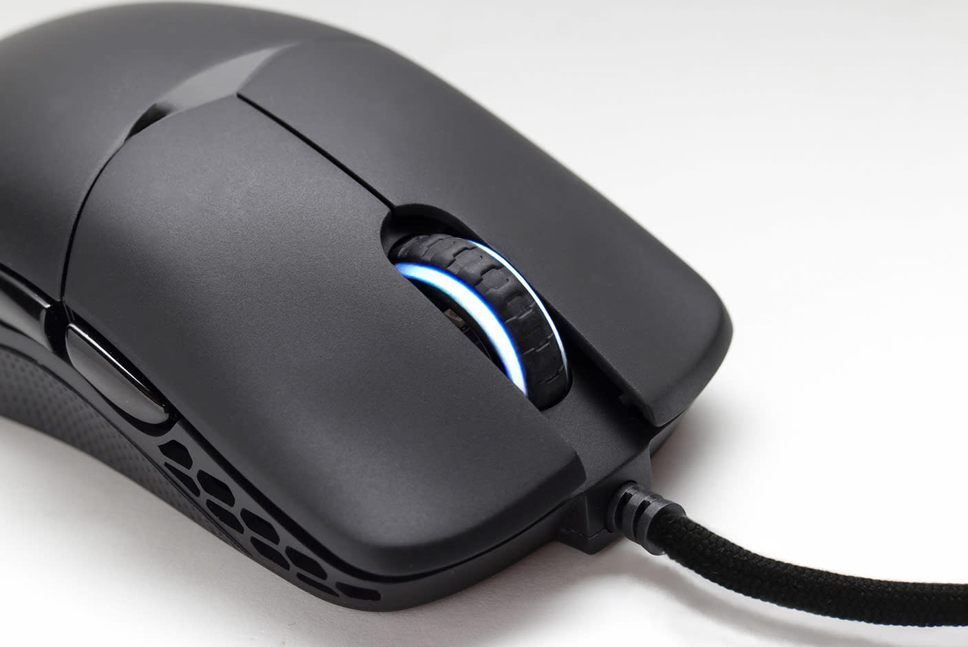 3610292-Tile-3-Ducky-Feather-accuracy