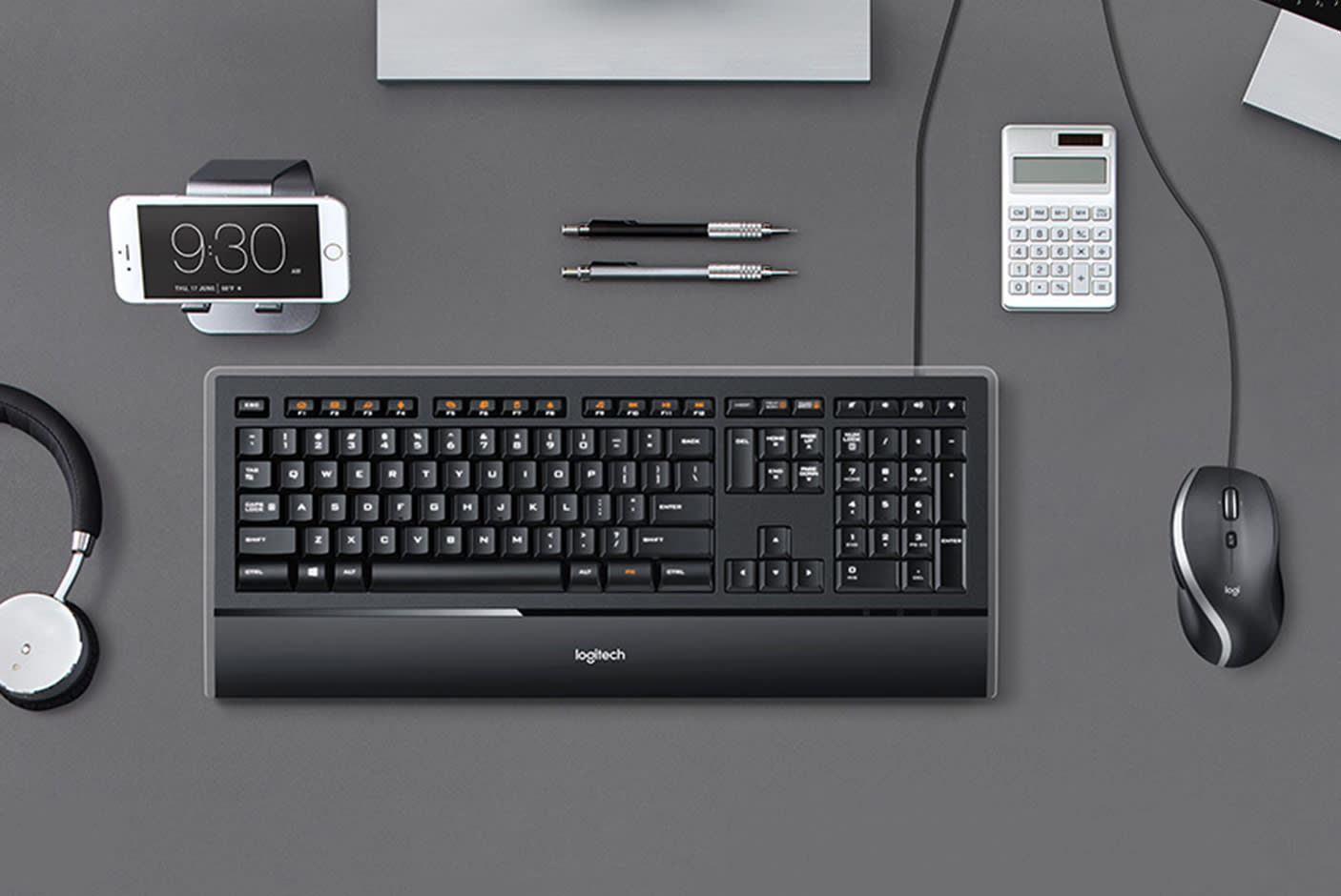 3619443-Tile-2-Logitech-M500s-Plug-and-Play