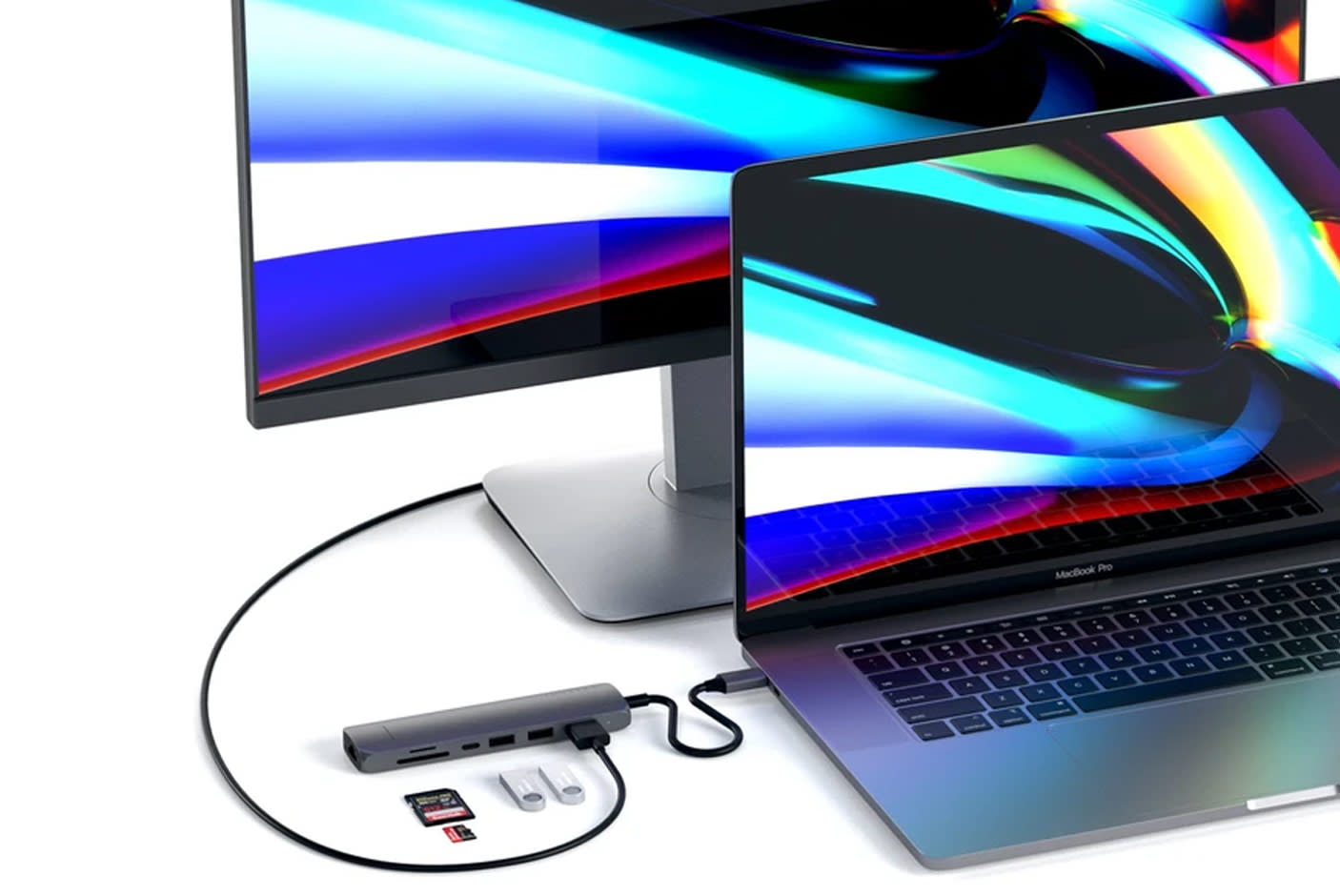 3633527-Tile-2-satechi-usb-c-multi-4k