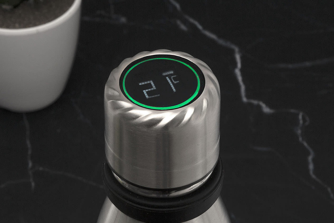 3737594-Tile-2-Sentio-Smart-Water-Bottle-500ml