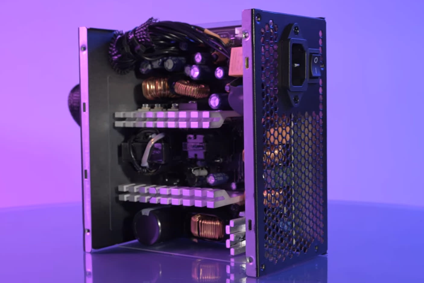 3740307-Tile-1-Sharkoon-PSU-shp-bronze-energy