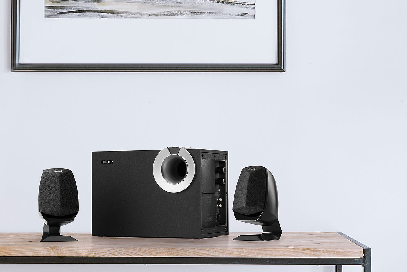 3749428-Tile-1-Edifier-M201BT