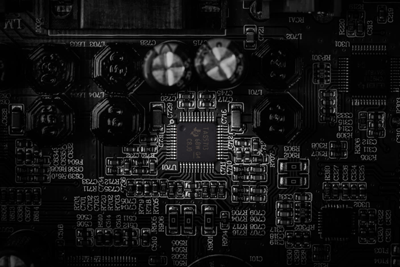 3749444-Tiles-2-edifier-S351DB-digital