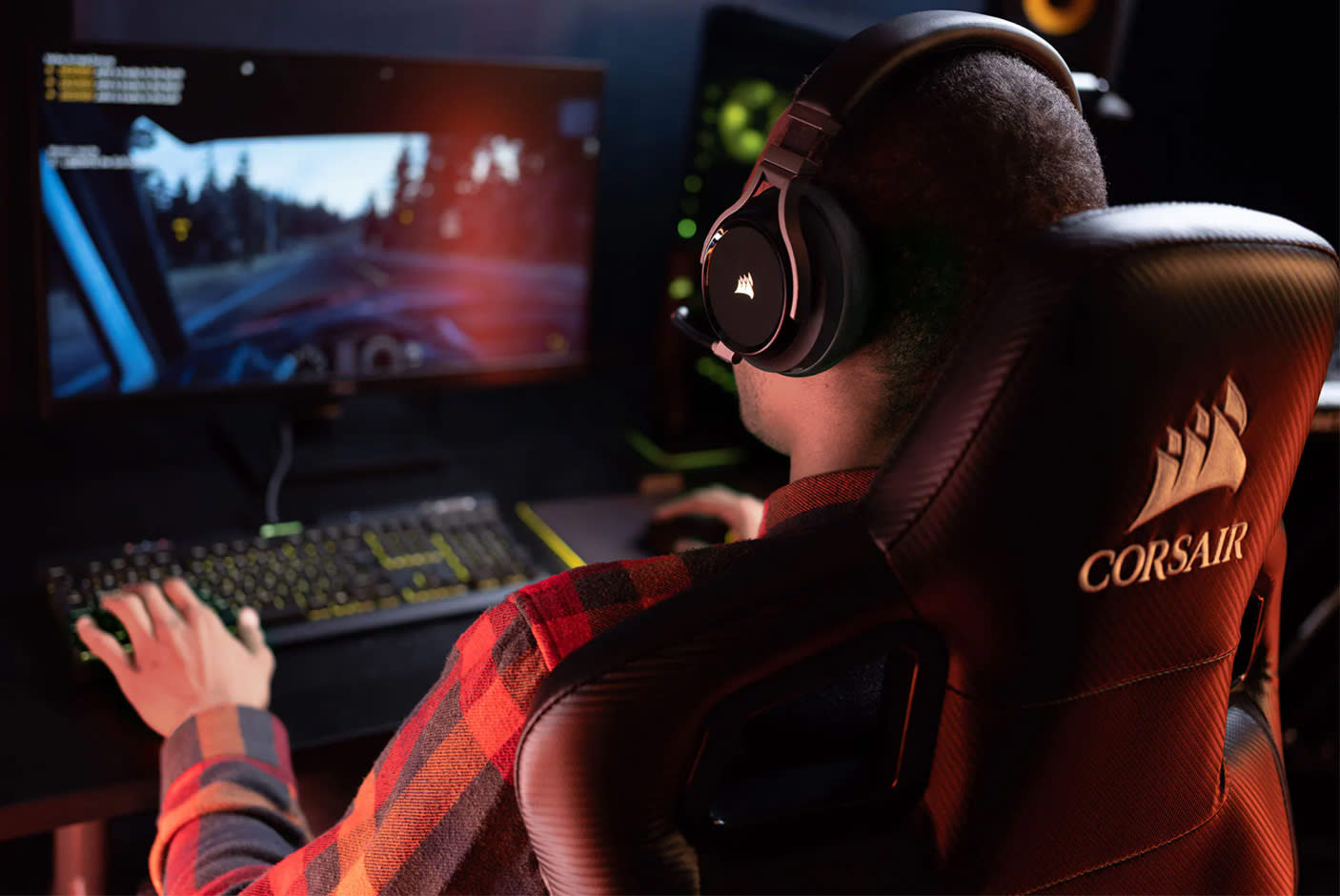 3758249-TIle-3-Broadcast-Grade-Mic