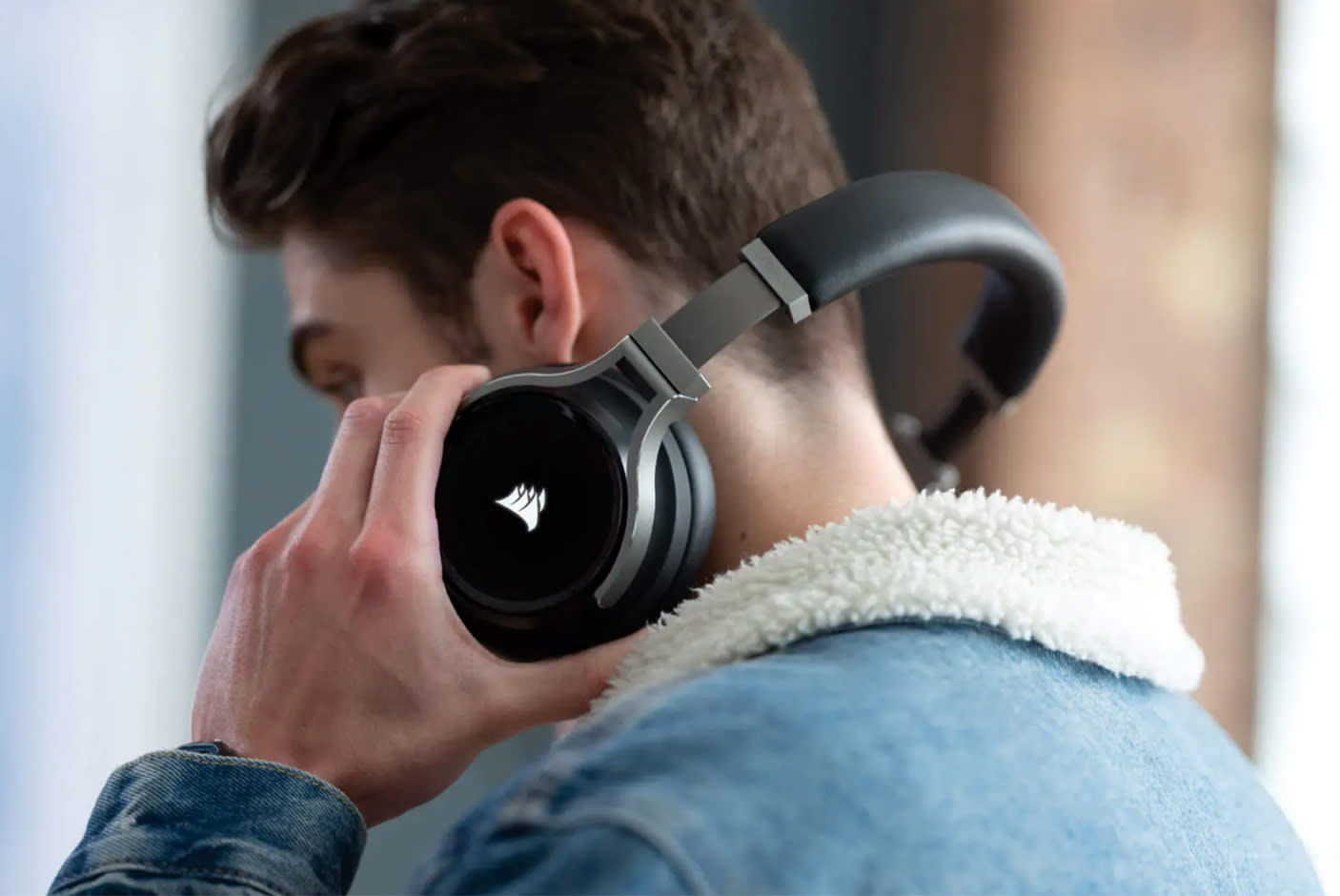 3758249-TIle-4-SLIPSTREAM-WIRELESS