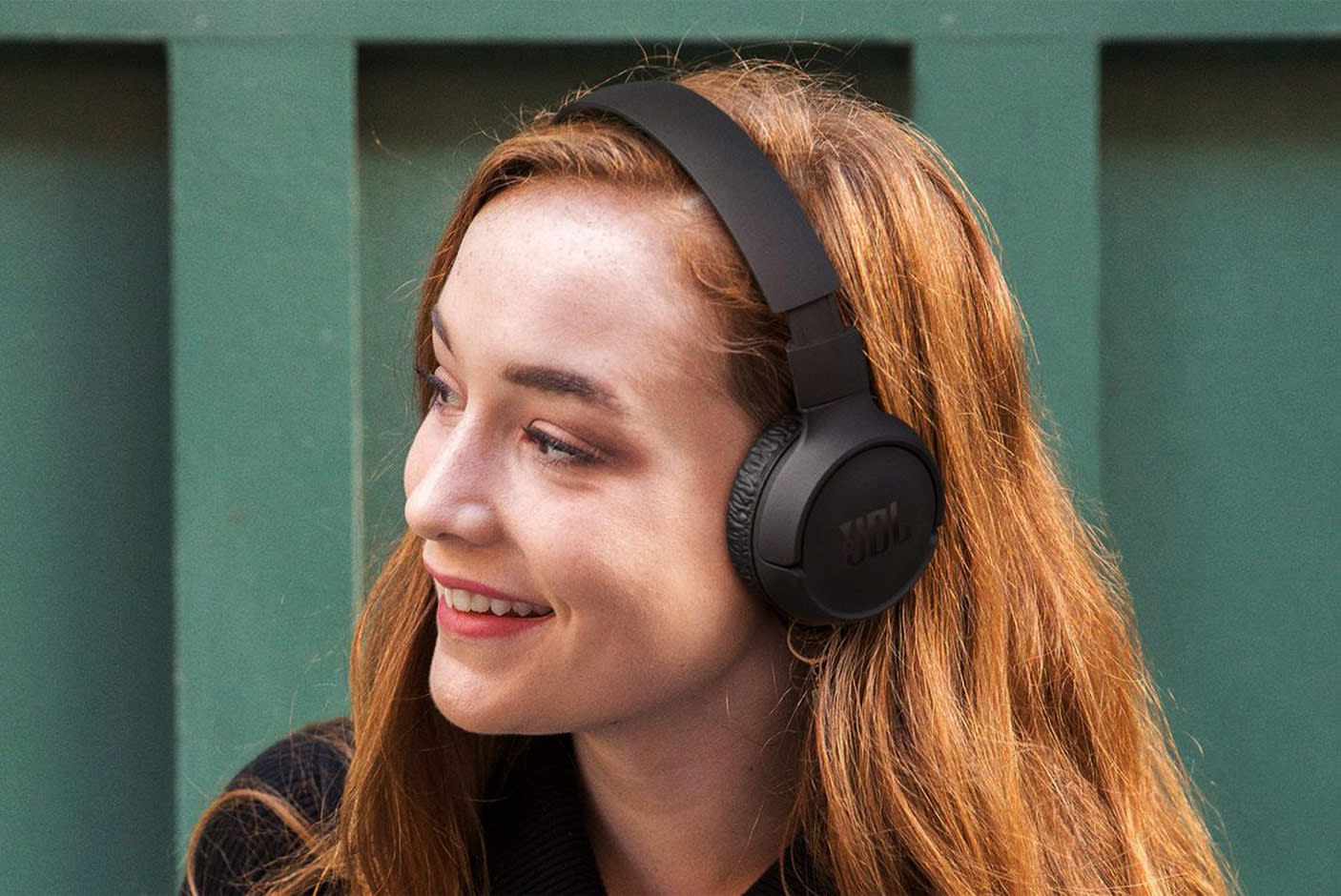 3773930-Tile-1-JBL-Signature