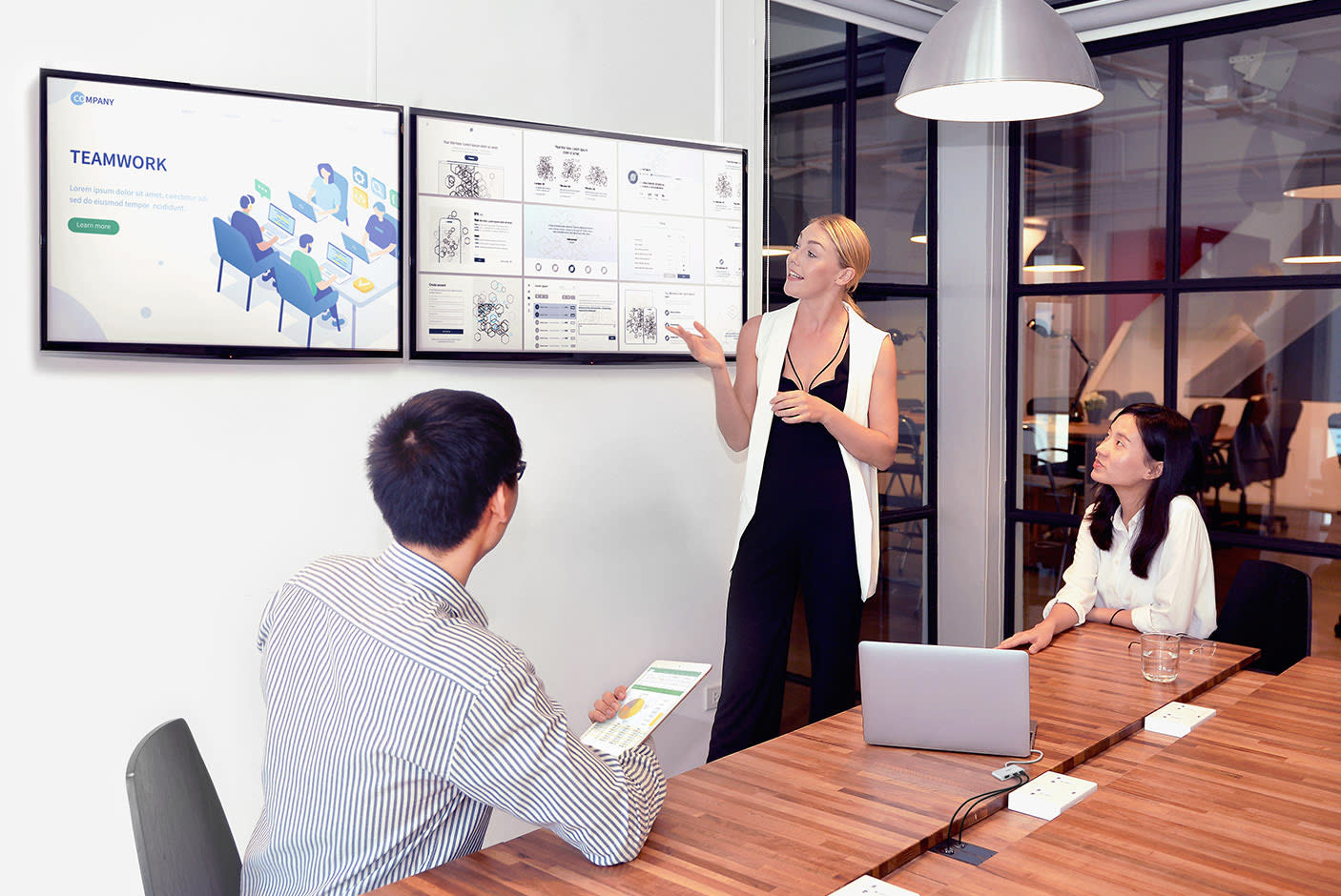 3776972-Tile-3-Dlink-3-in-1-adaptor-compatible