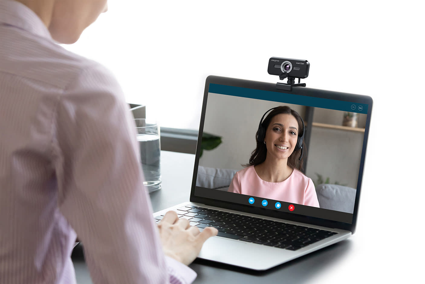 3782573-Tile-1-Creative-Live-sync-V2-communicate