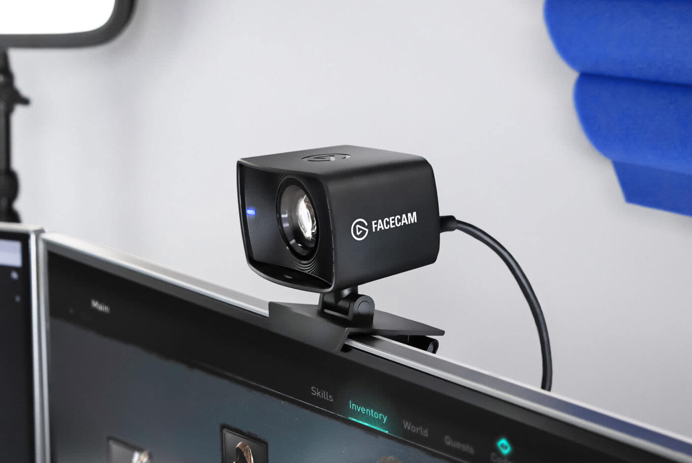 3790150-Tile-1-Elgato-facecam-creators