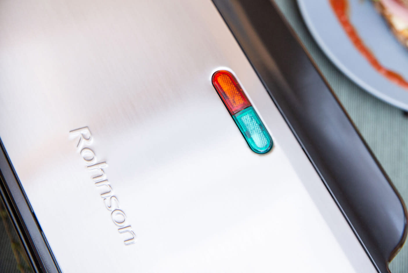 3790606_TILE2_7b7d92